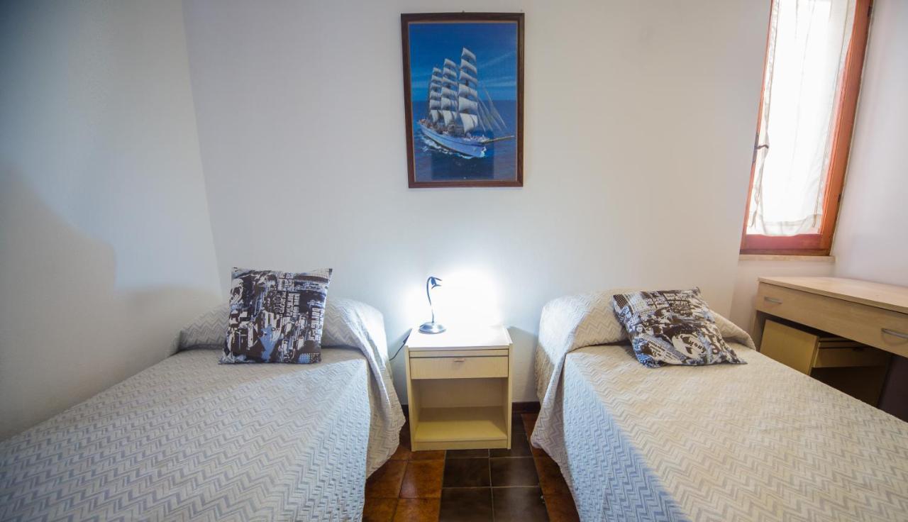 קאלה גונונה Casa Goletta Soggiorno Per 4 A 2 Minuti Dalla Spiaggia Iunq0334 מראה חיצוני תמונה